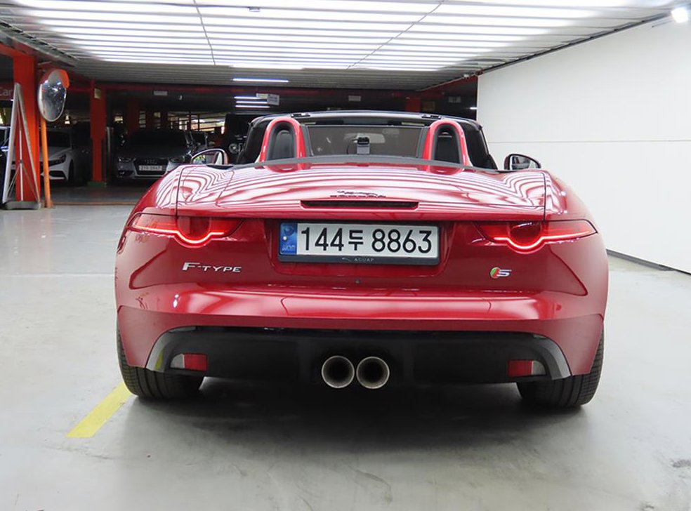 재규어 F-TYPE 3.0 S 컨버터블 사진 15