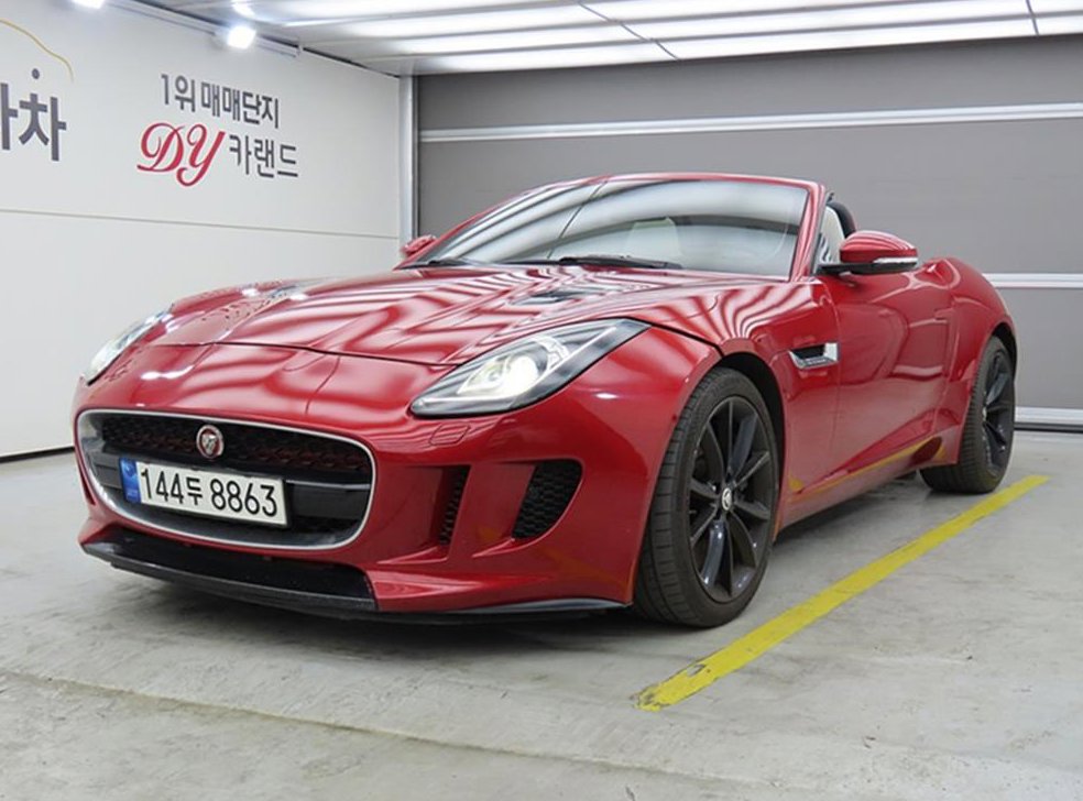 재규어 F-TYPE 3.0 S 컨버터블 사진 17