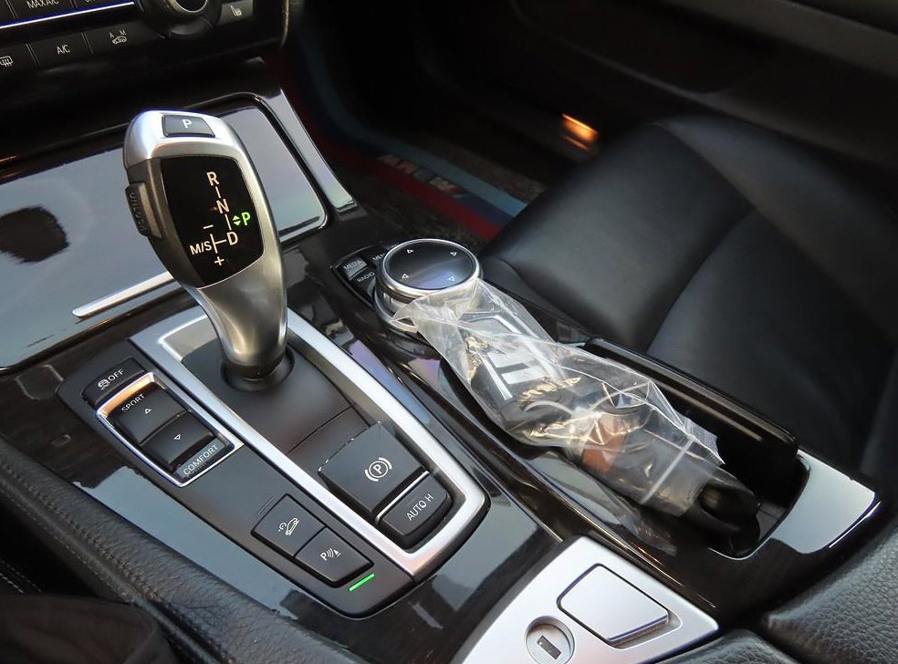BMW 5시리즈 520d xDrive 럭셔리 사진 15