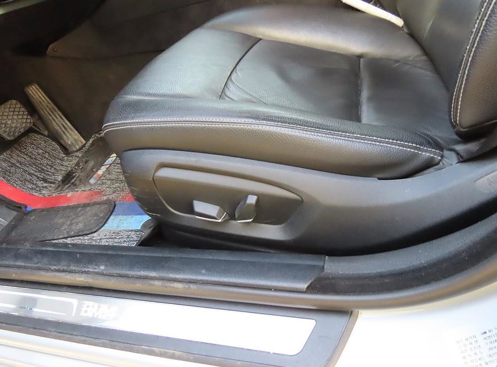 BMW 5시리즈 520d xDrive 럭셔리 사진 8