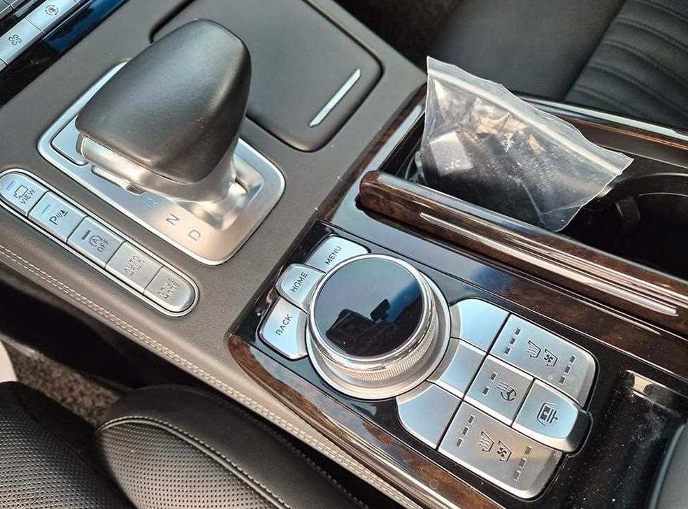 제네시스 G90 3.8 GDI AWD 사진 10