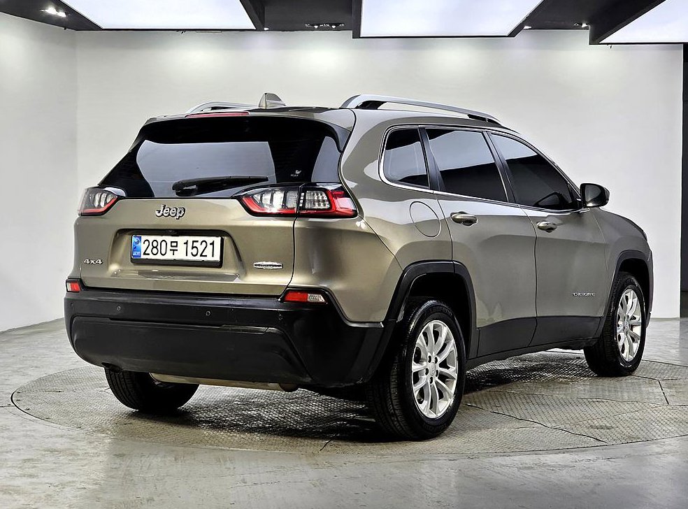 지프 체로키 2.4 론지튜드 AWD 사진 4