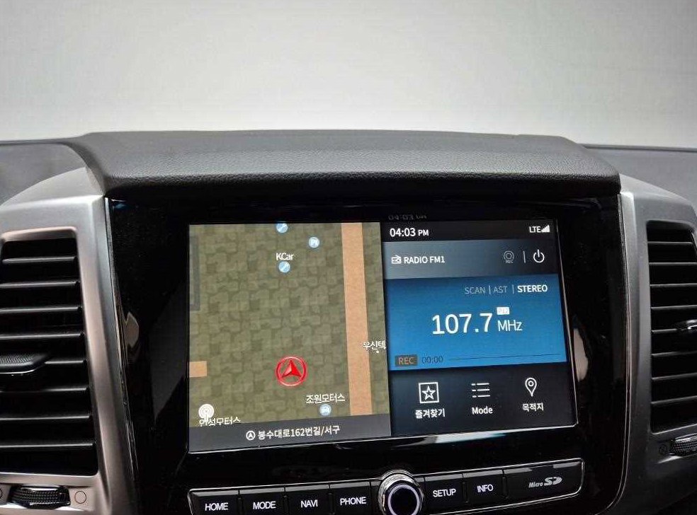 KG모빌리티(쌍용)  렉스턴 디젤 2.2 4WD 더 블랙 사진 14