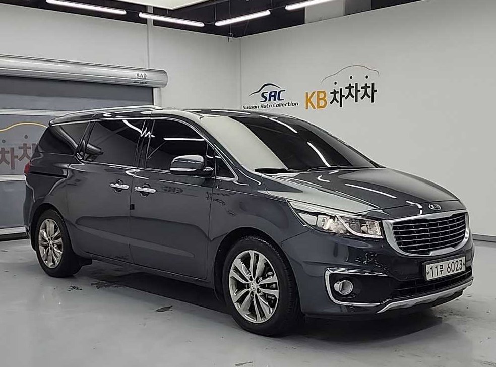 기아 카니발 디젤 7인승 리무진 사진 4