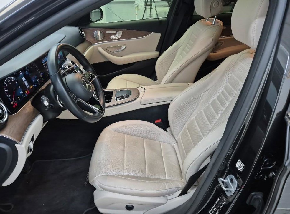 벤츠 E 클래스 E300e 4MATIC 익스클루시브 사진 11