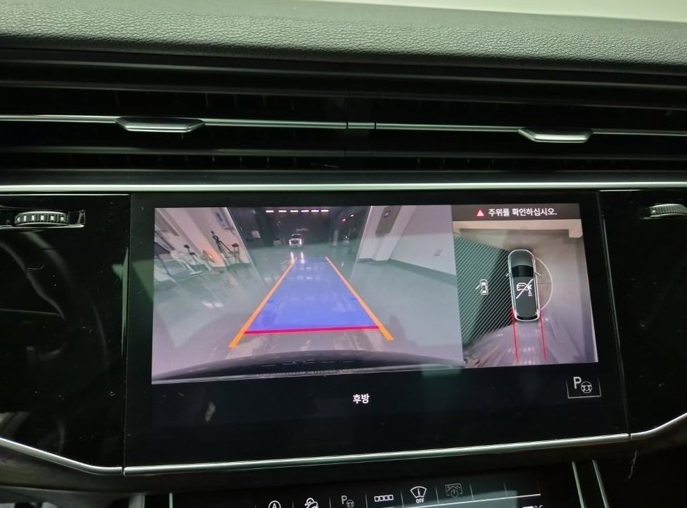 아우디 Q7 45 TDI 콰트로 프리미엄 사진 15