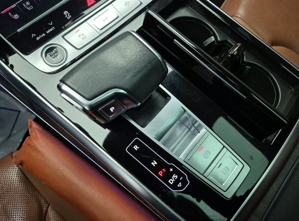 아우디 Q7 45 TDI 콰트로 프리미엄 사진 8
