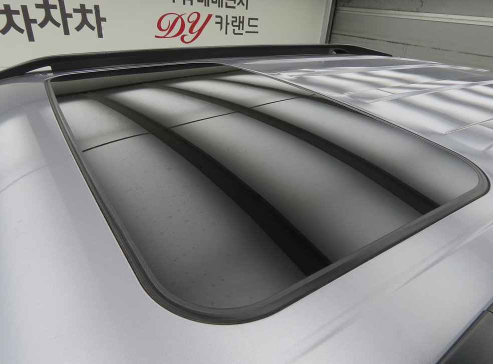 KG모빌리티(쌍용)  토레스 1.5 바이퓨얼 2WD 사진 15