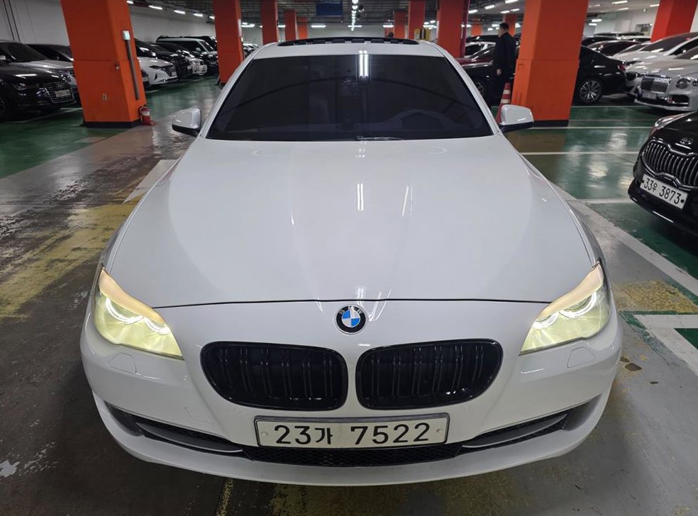 BMW 5시리즈 528i