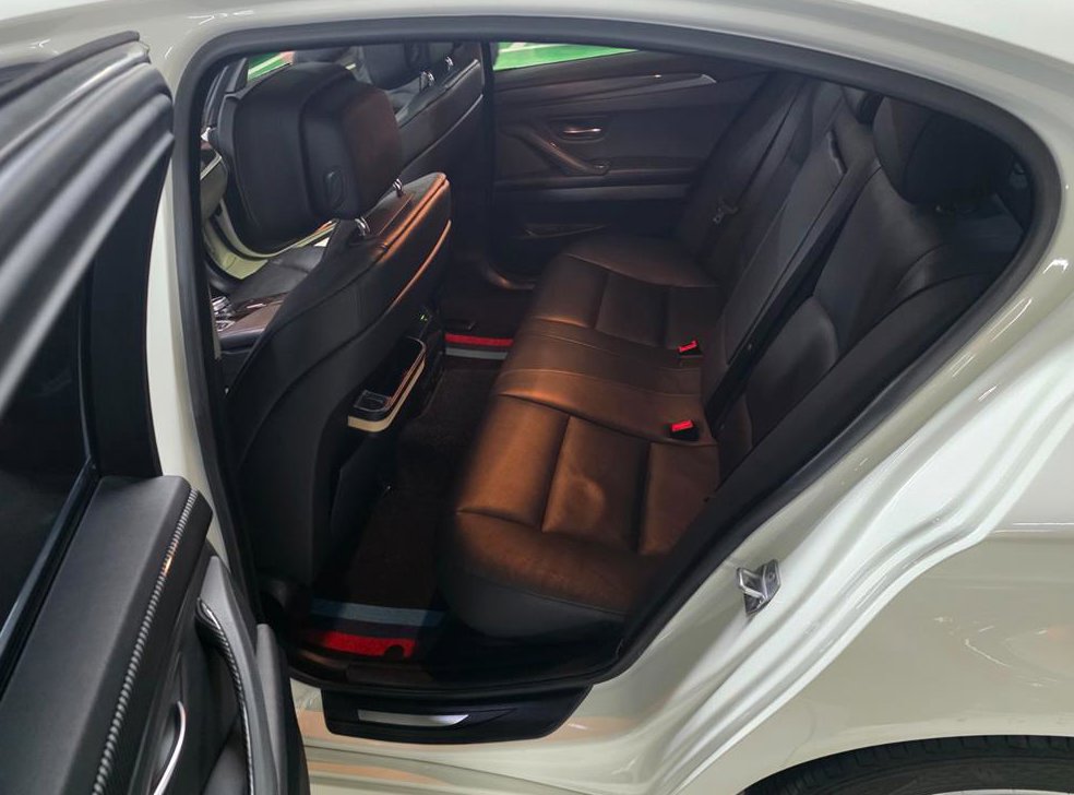 BMW 5시리즈 528i 사진 20
