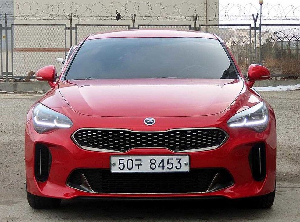 기아 스팅어 가솔린 2.0 터보 2WD 사진 2