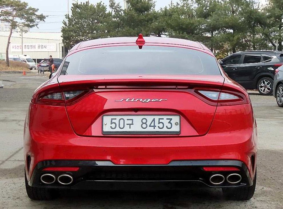 기아 스팅어 가솔린 2.0 터보 2WD 사진 4