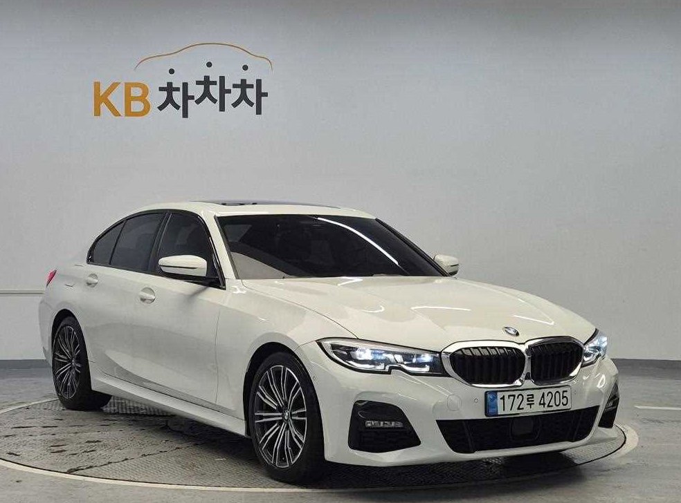 BMW 3시리즈 320d M 스포츠 사진 4
