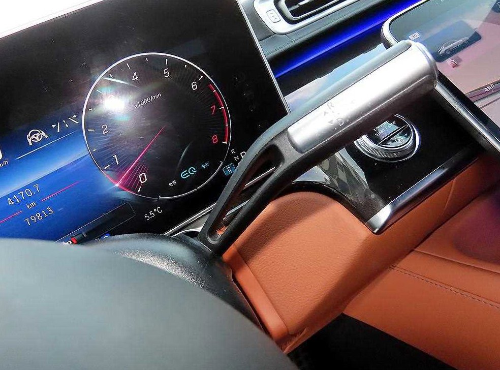 벤츠 S 클래스 S500L 4MATIC 사진 11