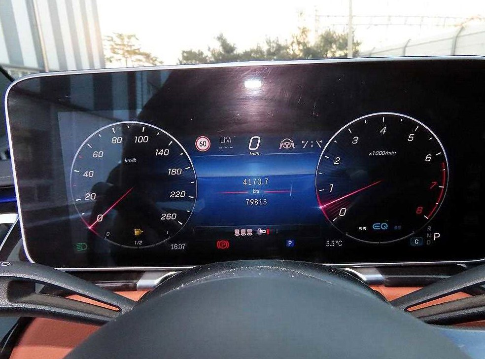 벤츠 S 클래스 S500L 4MATIC 사진 9