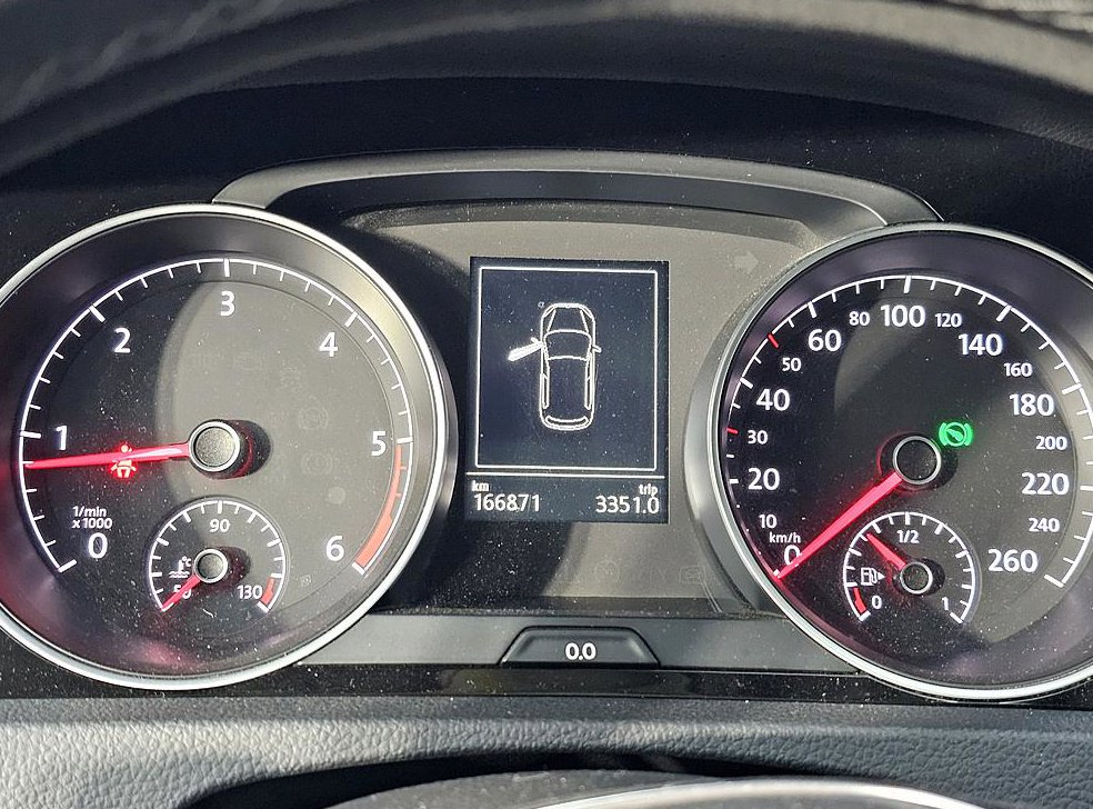 폭스바겐 골프 2.0 TDI 사진 7