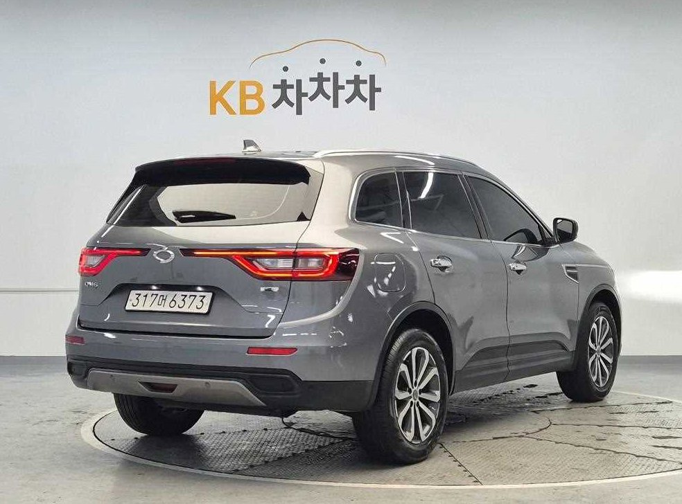 르노코리아(삼성) QM6 2.0 LPe RE 2WD 사진 3