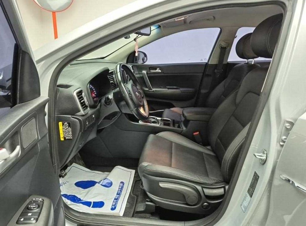 기아 스포티지 디젤 2.0 2WD 프레스티지 사진 11