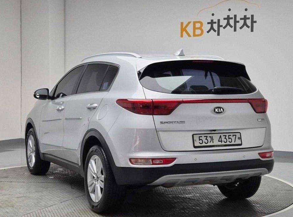 기아 스포티지 디젤 2.0 2WD 프레스티지 사진 2