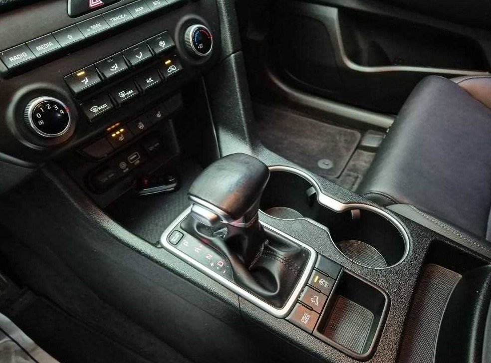 기아 스포티지 디젤 2.0 2WD 프레스티지 사진 8