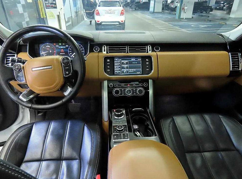 랜드로버 레인지로버 3.0 TDV6 VOGUE SE 디젤 사진 10