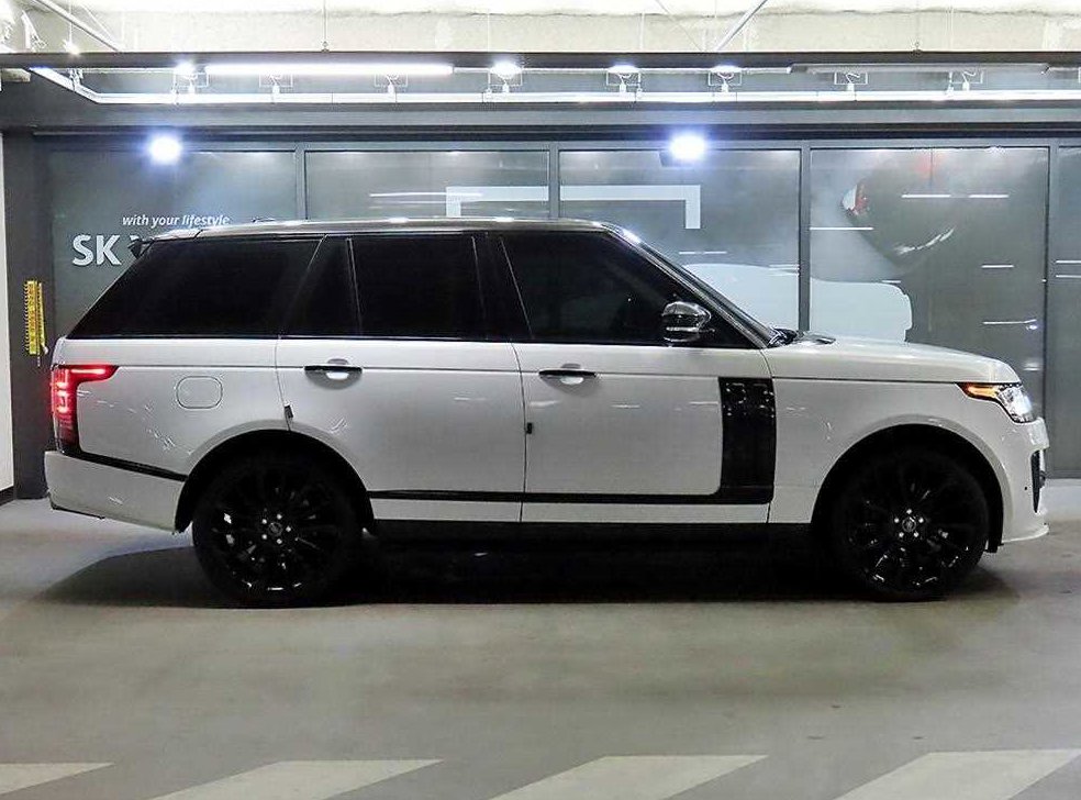 랜드로버 레인지로버 3.0 TDV6 VOGUE SE 디젤 사진 3