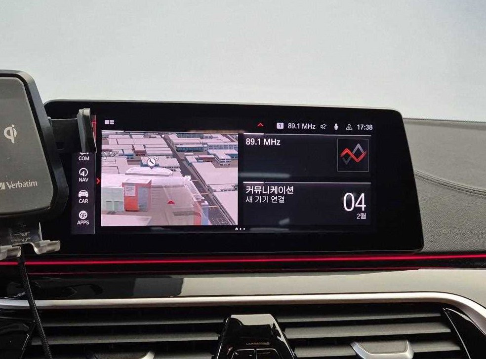 BMW 5시리즈 520i 럭셔리 사진 14
