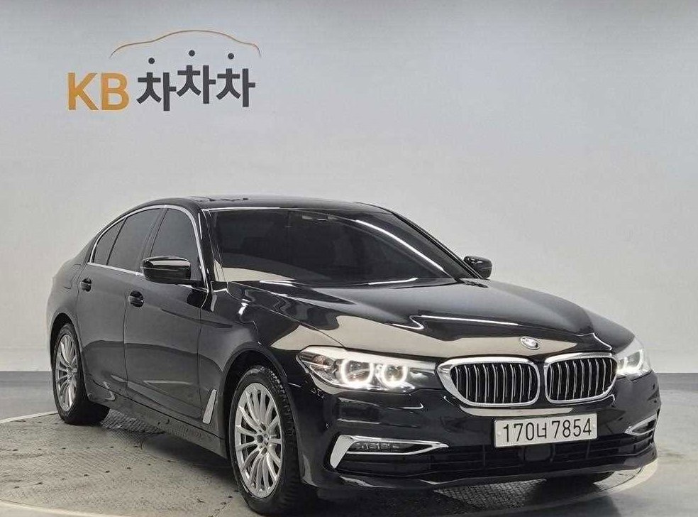BMW 5시리즈 520i 럭셔리 사진 4
