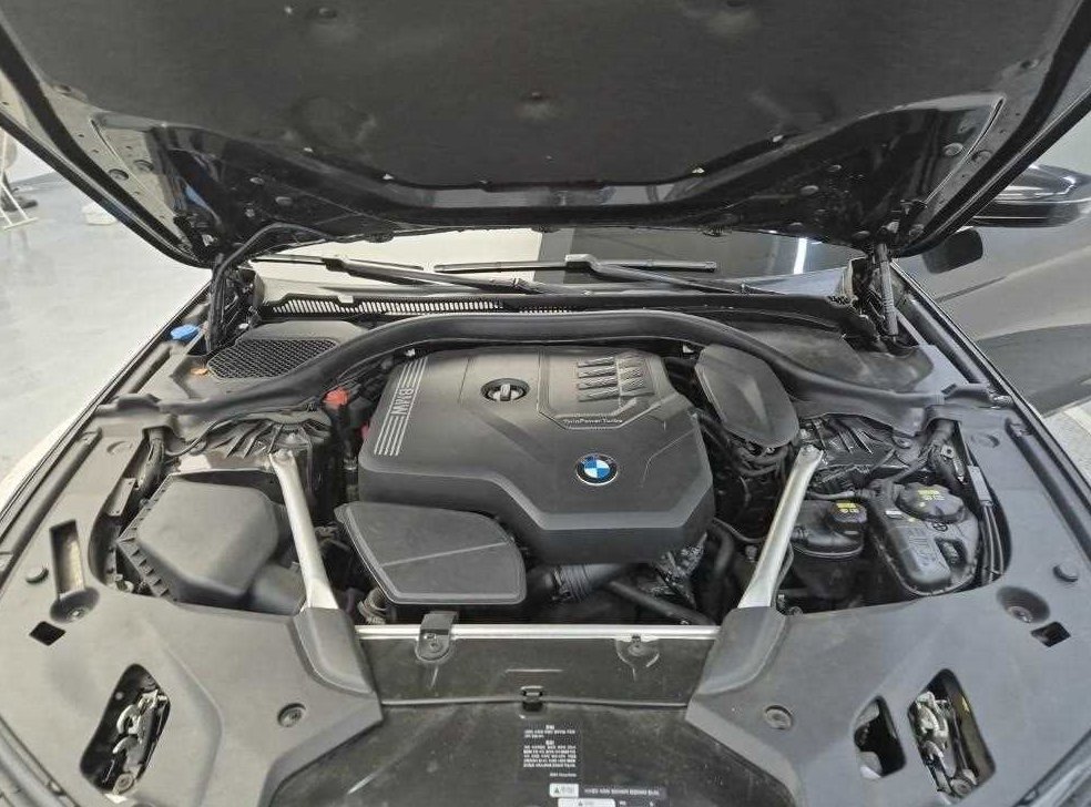 BMW 5시리즈 520i 럭셔리 사진 5
