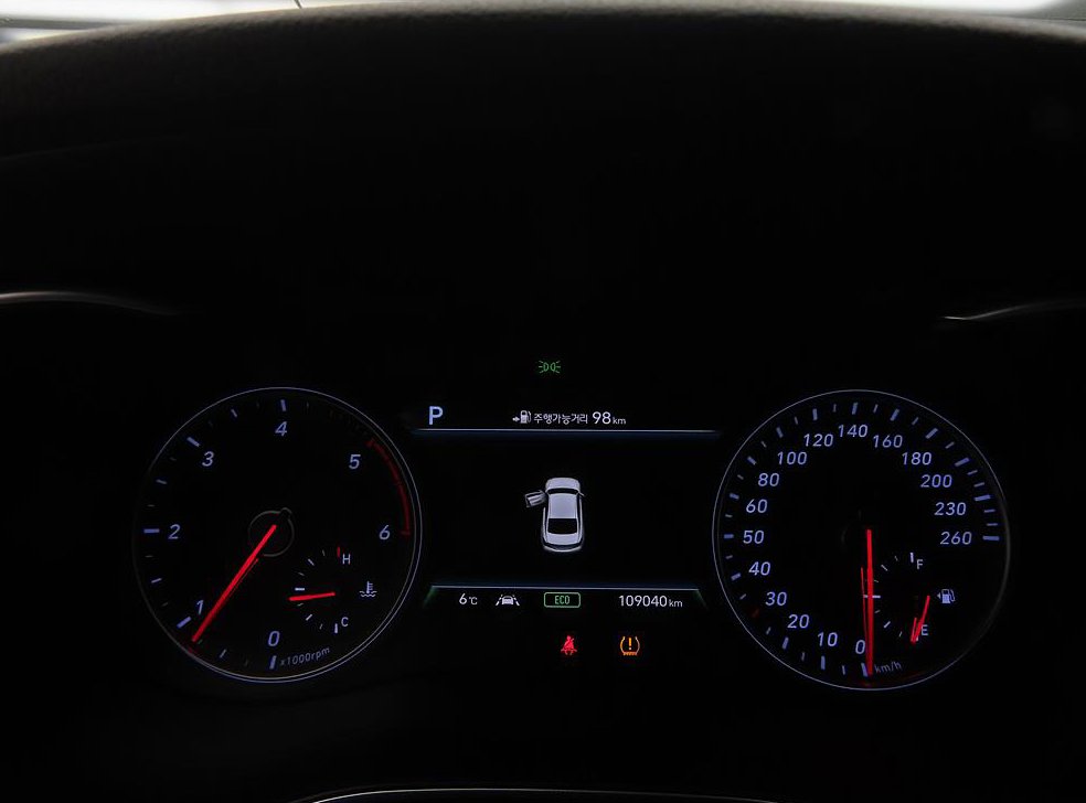 제네시스 G70 2.2D 사진 9