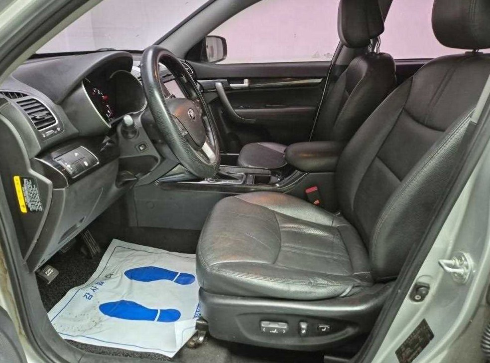 기아 쏘렌토 2WD 2.0 TLX 사진 11
