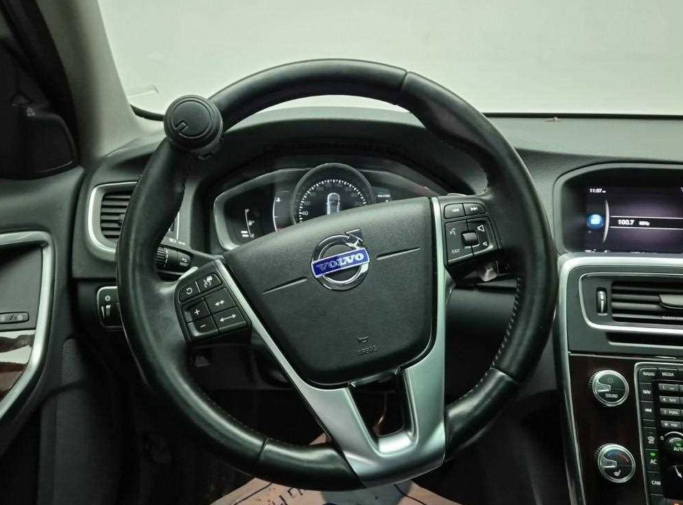 볼보 S60 D4 사진 9