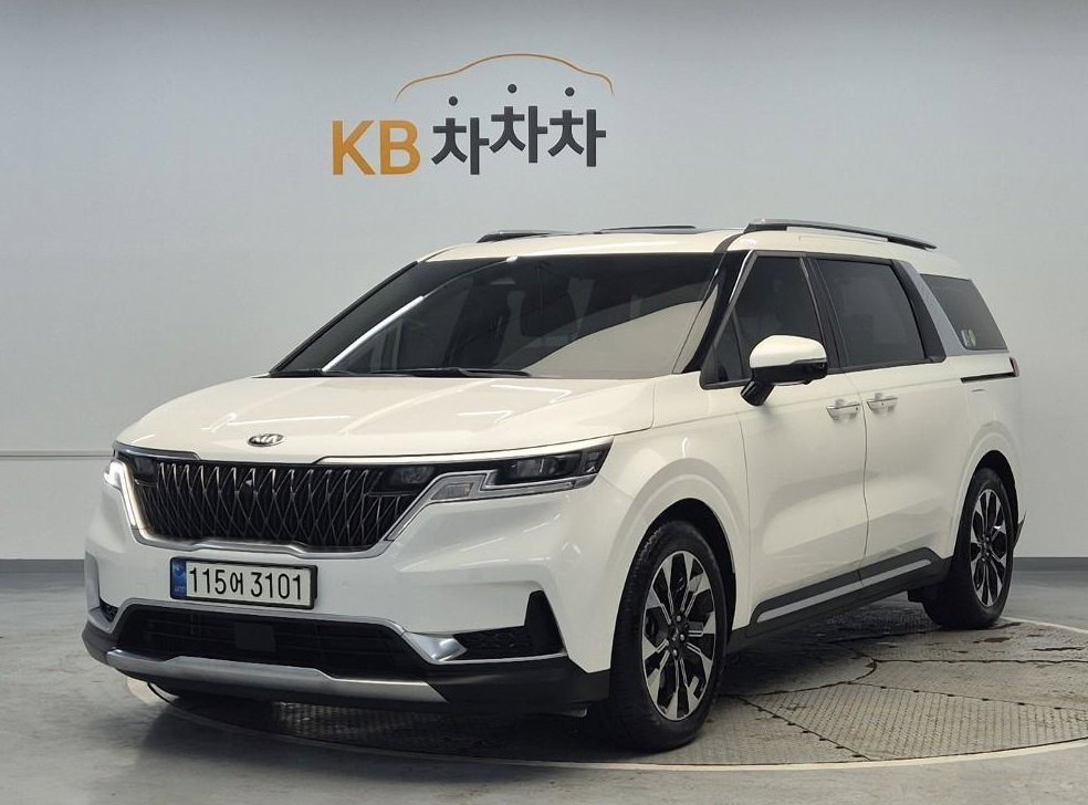 기아 카니발 가솔린 7인승 시그니처