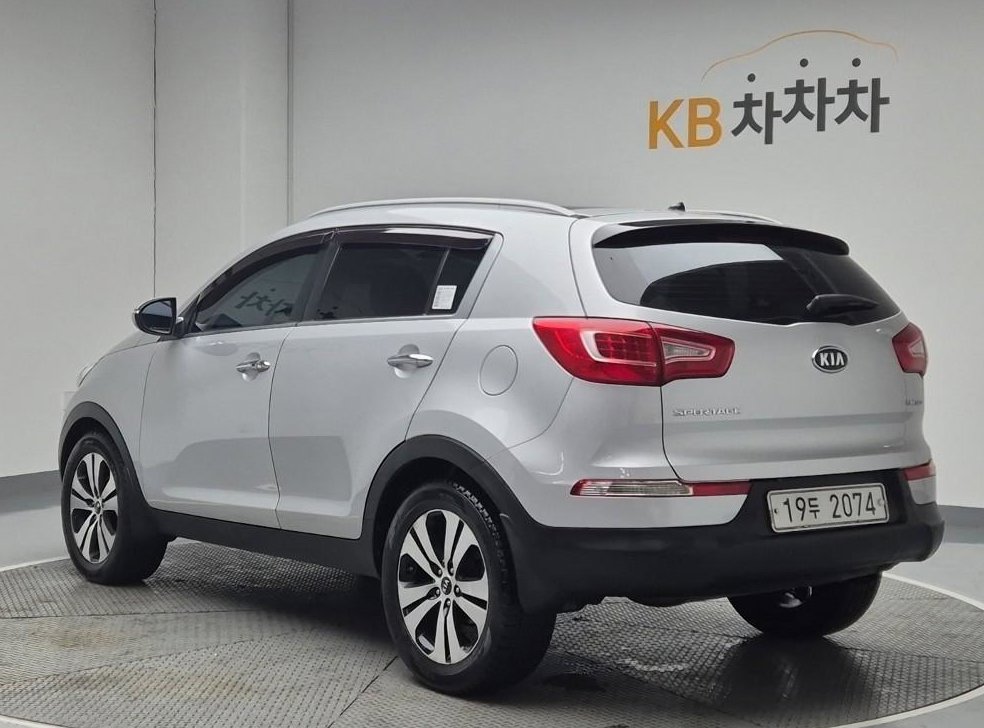 기아 스포티지 2WD LIMITED 사진 2