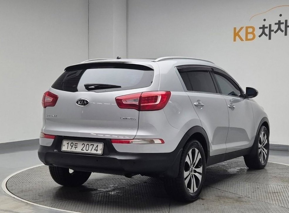기아 스포티지 2WD LIMITED 사진 3