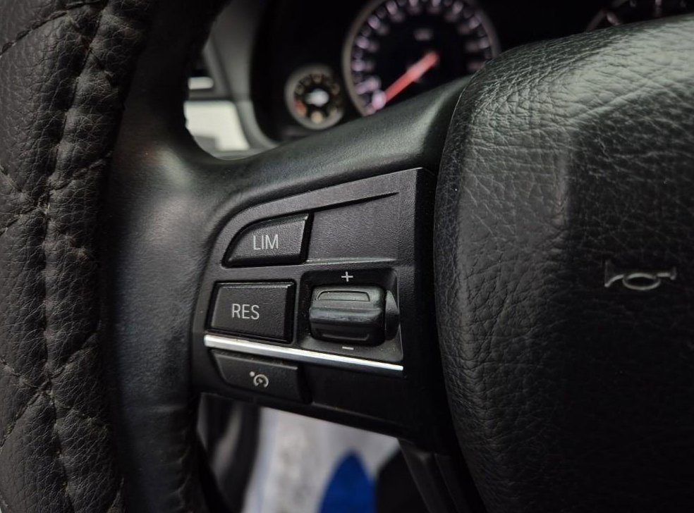 BMW 5시리즈 520d M 스포츠 사진 10