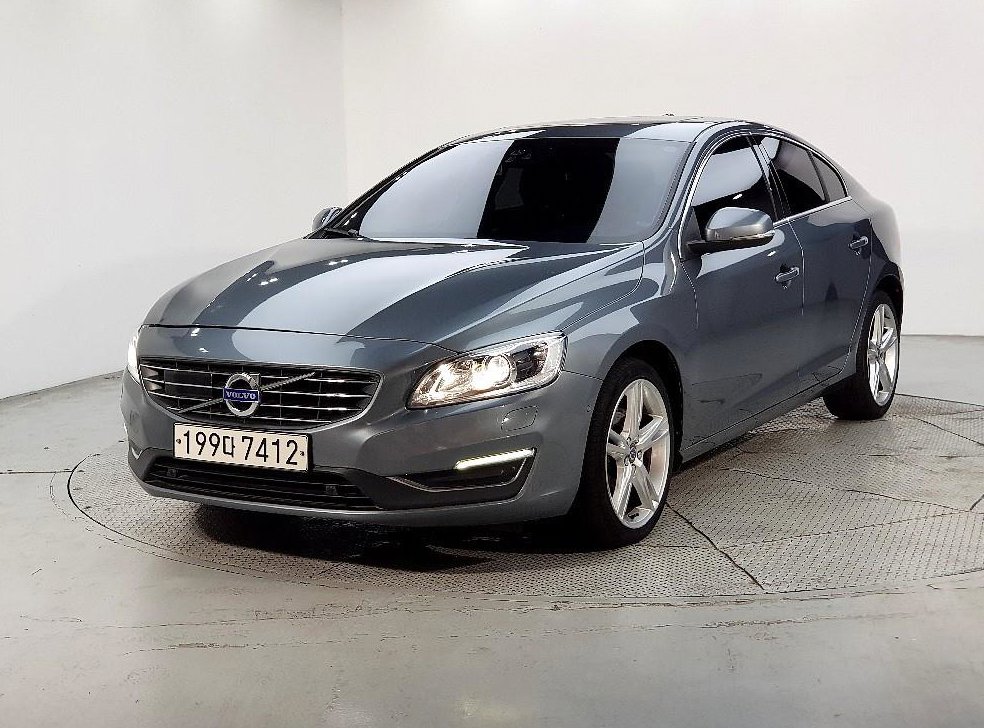 볼보 S60 D4