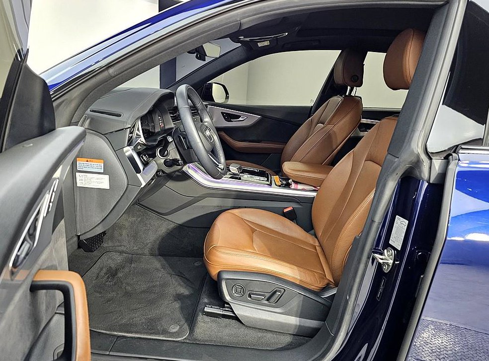 아우디 Q8 45 TDI 콰트로 프리미엄 사진 8