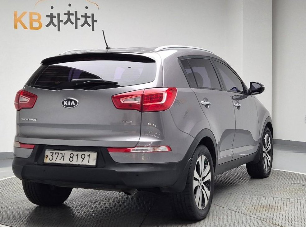 기아 스포티지 2WD TLX 사진 3