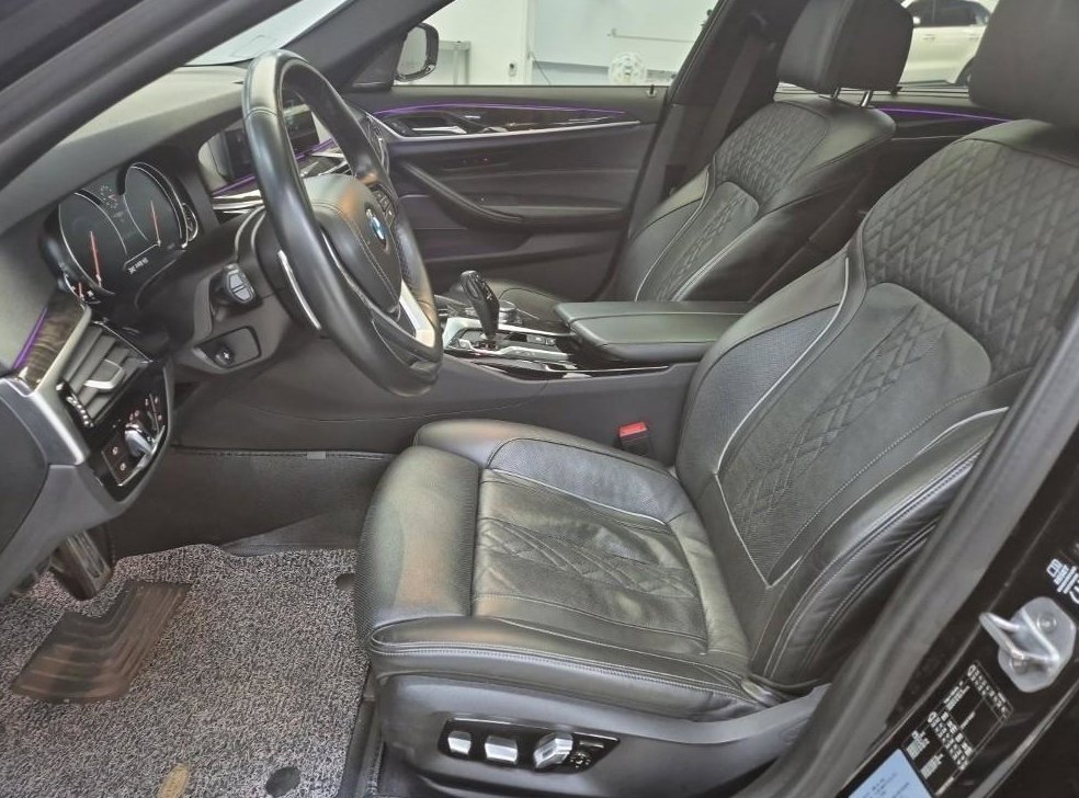 BMW 5시리즈 530d M 스포츠 사진 11