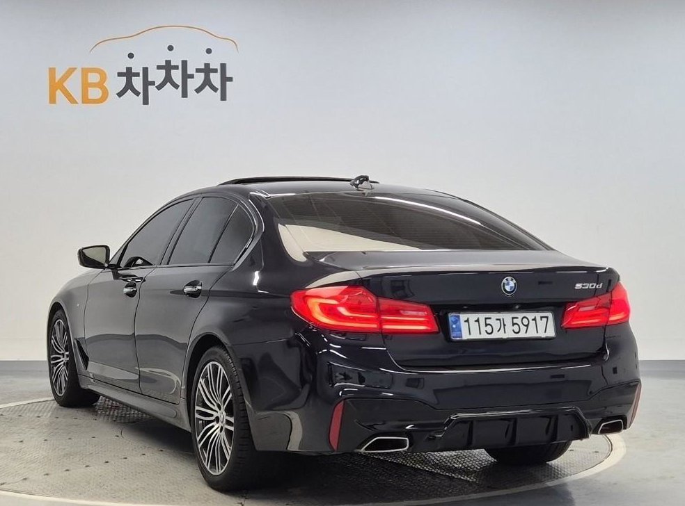 BMW 5시리즈 530d M 스포츠 사진 2