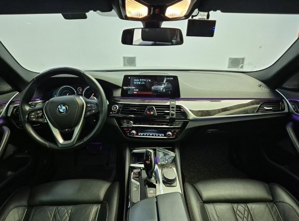 BMW 5시리즈 530d M 스포츠 사진 7
