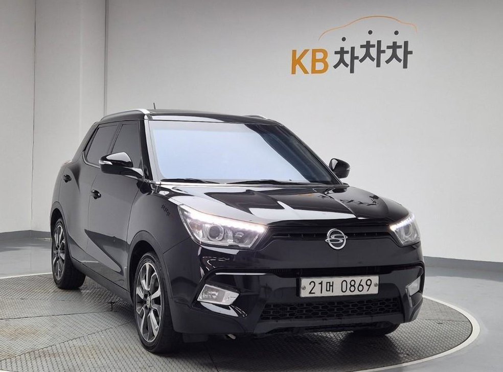 KG모빌리티(쌍용)  티볼리 디젤 2WD 1.6 VX 사진 4