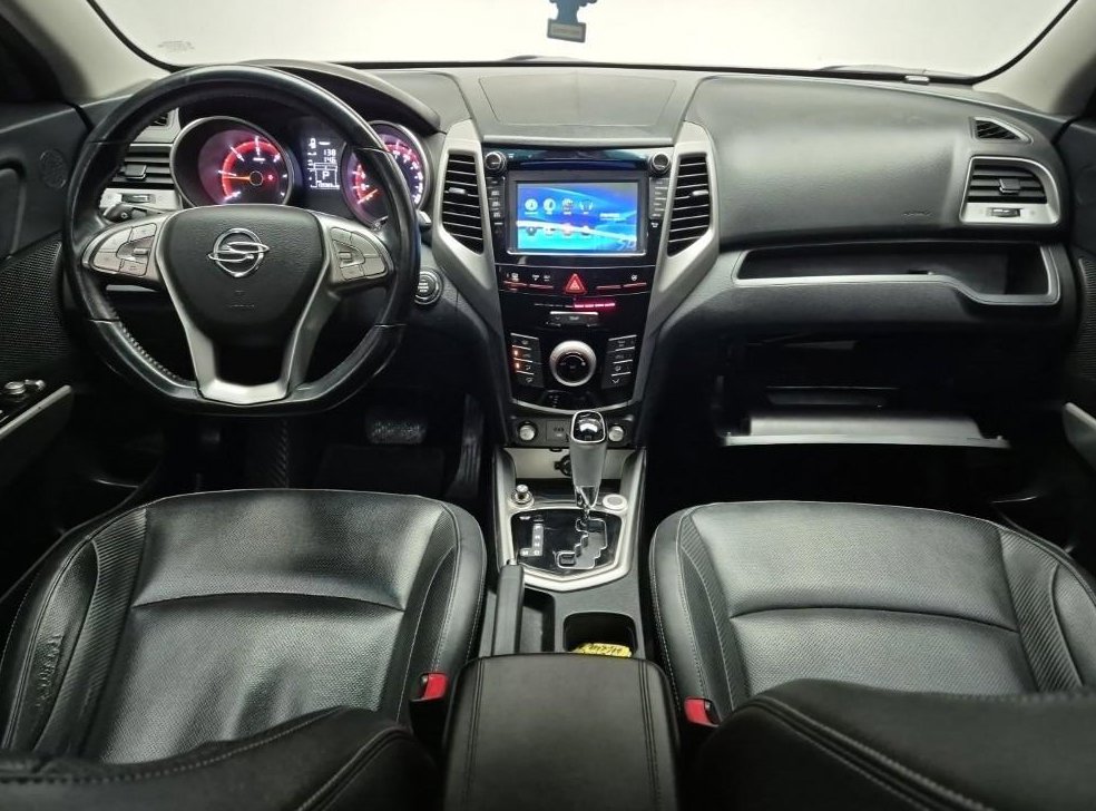 KG모빌리티(쌍용)  티볼리 디젤 2WD 1.6 VX 사진 7