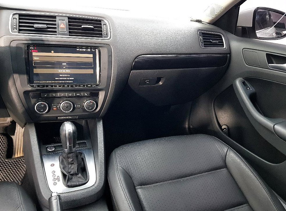 폭스바겐 제타 2.0 TDI 사진 10