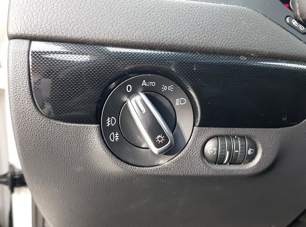 폭스바겐 제타 2.0 TDI 사진 11