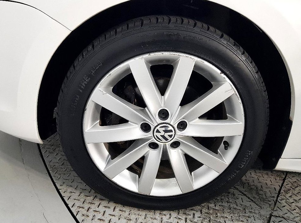 폭스바겐 제타 2.0 TDI 사진 20