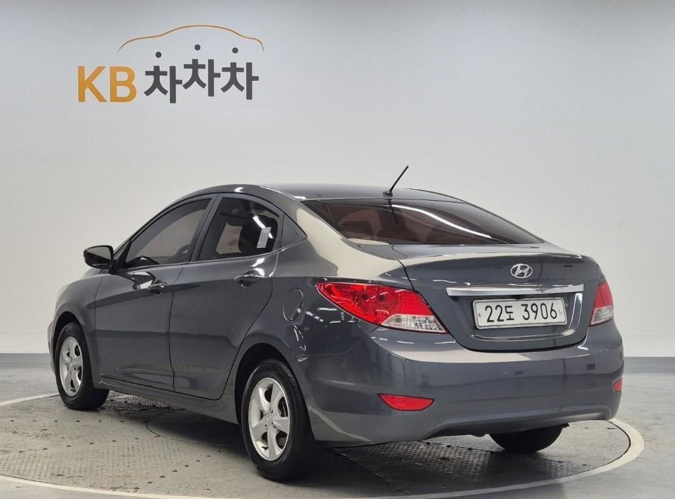 현대 엑센트 1.4VVT 프리미어 사진 2