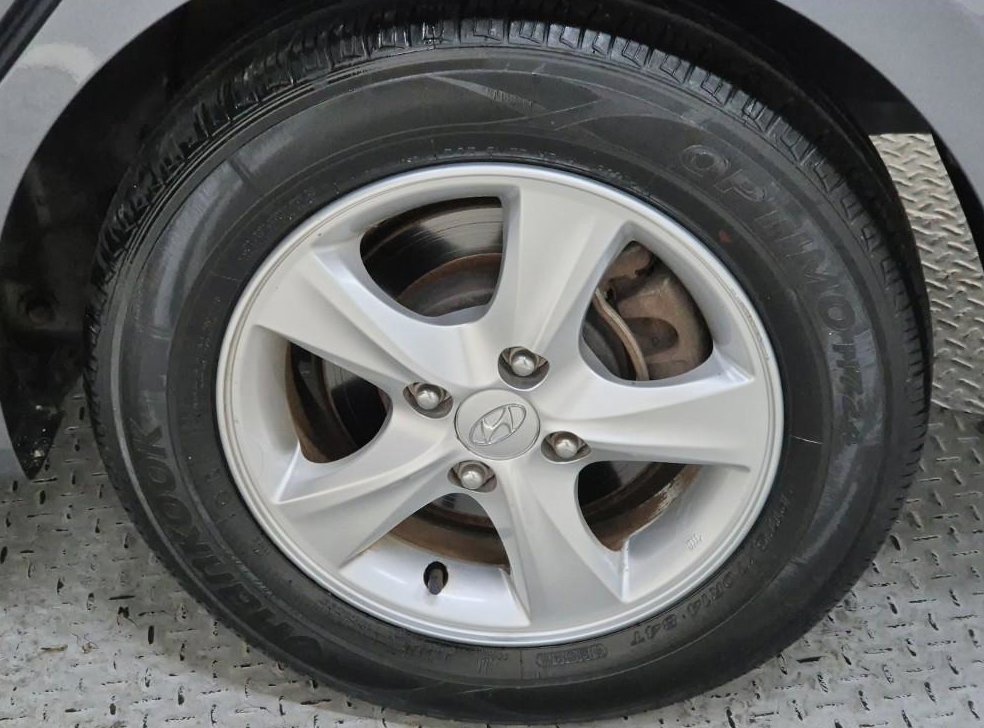 현대 엑센트 1.4VVT 프리미어 사진 20
