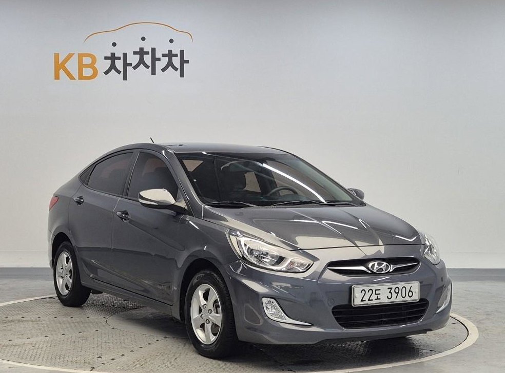현대 엑센트 1.4VVT 프리미어 사진 4